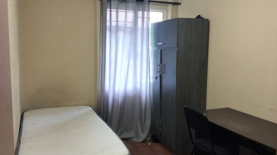 16 Bedroom Property for Sale in Universitas Free State